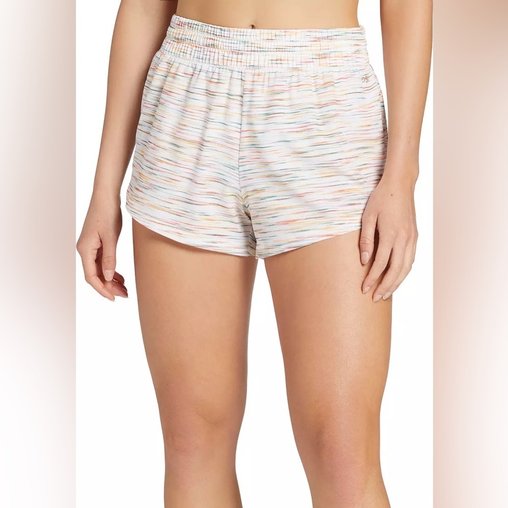 DSG Women's Stride Shorts 2.0- Pure White Spacedye- Small